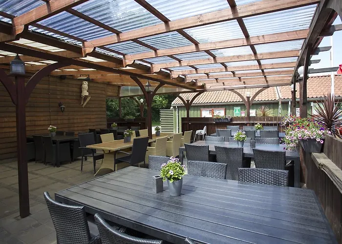 Randboldal & Camping 2*